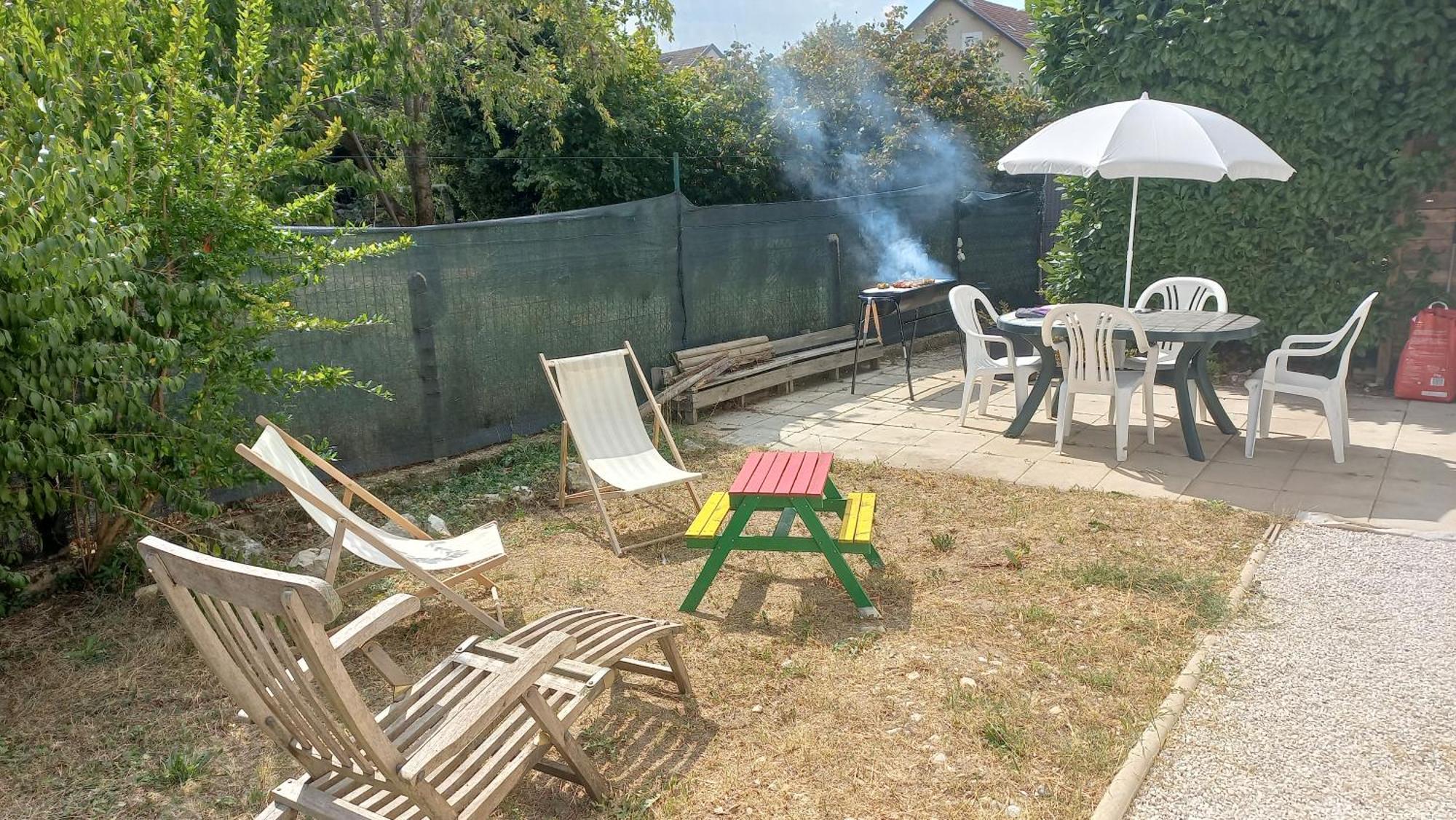 Plaisir Des Pres - Appartement T3, Jardin, Parking Chaponost Luaran gambar