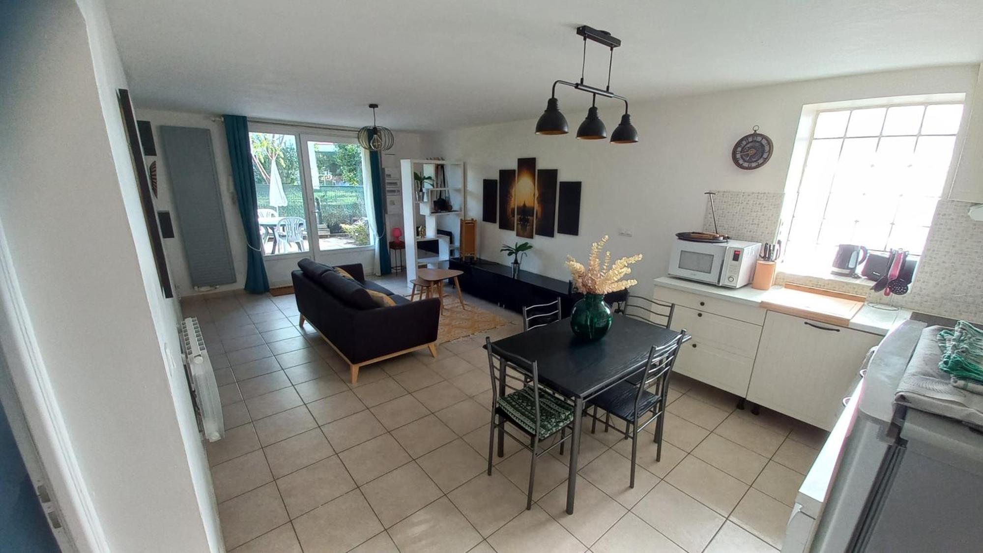 Plaisir Des Pres - Appartement T3, Jardin, Parking Chaponost Luaran gambar